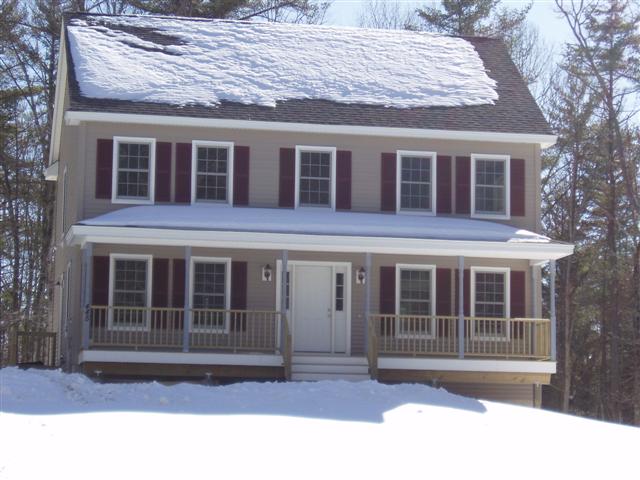3 Bedroom Colonial With Farmer's Porch